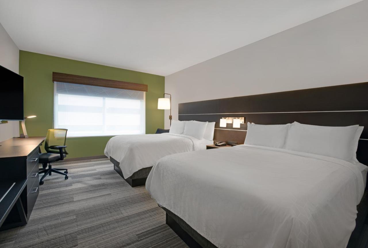 Holiday Inn Express - Milwaukee Downtown By Ihg Екстериор снимка