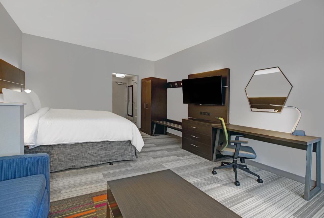 Holiday Inn Express - Milwaukee Downtown By Ihg Екстериор снимка